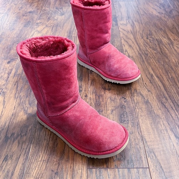 UGG • Classic Short Boot 5825 burgundy maroon pink suede sheepskin shearling mid - Picture 12 of 12